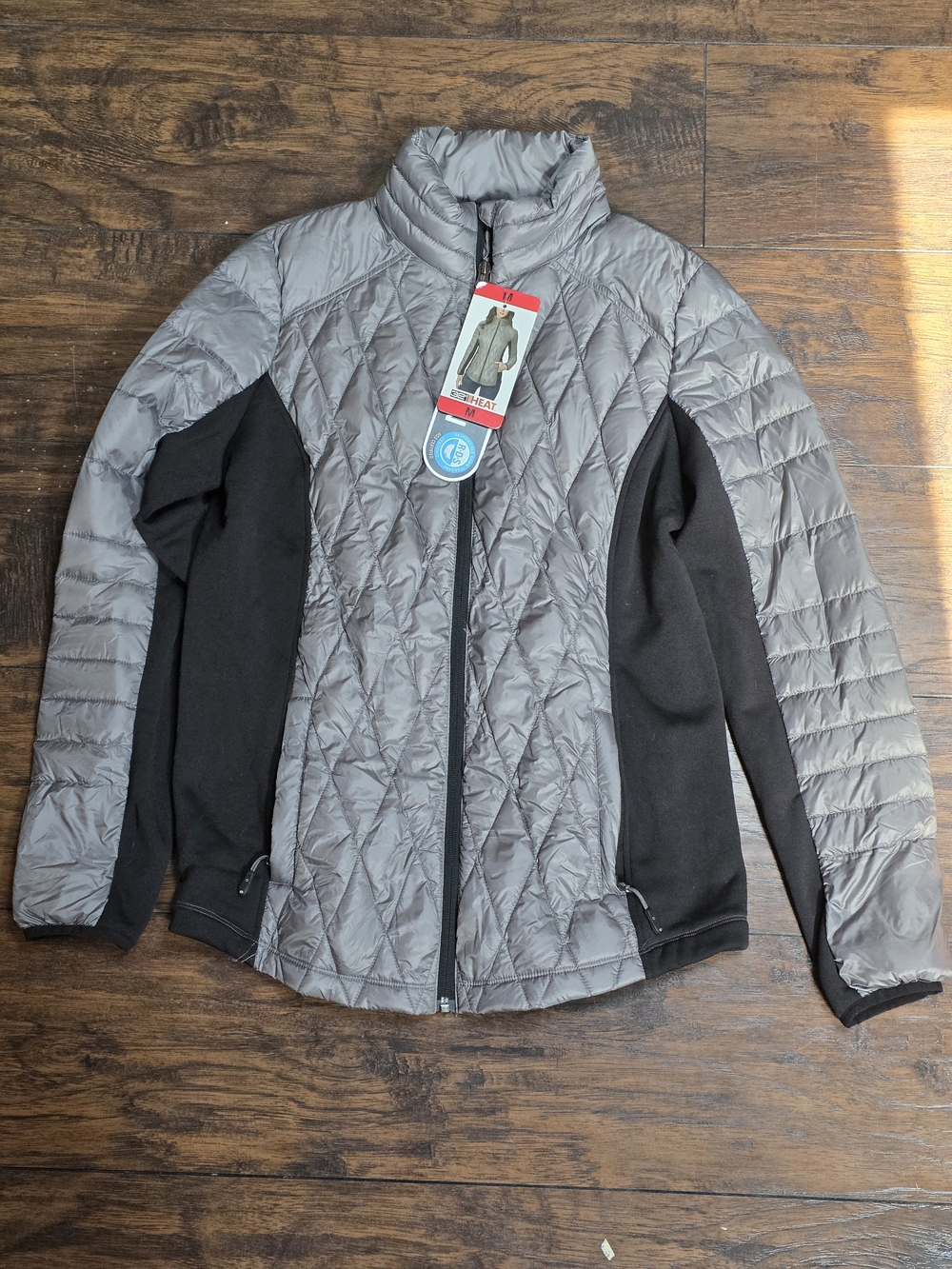 NWT 32 Degree Heat  Gray Quilted Hybrid Puffer Jacket with Black Panels